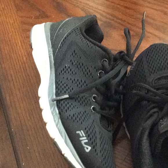 FILA Sneakers - Picture 5 of 8